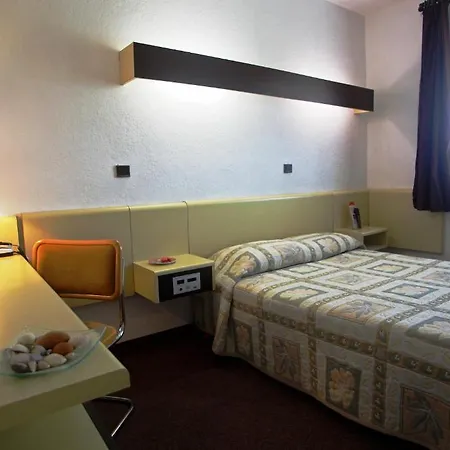 Le Relais De 2* Fabrègues